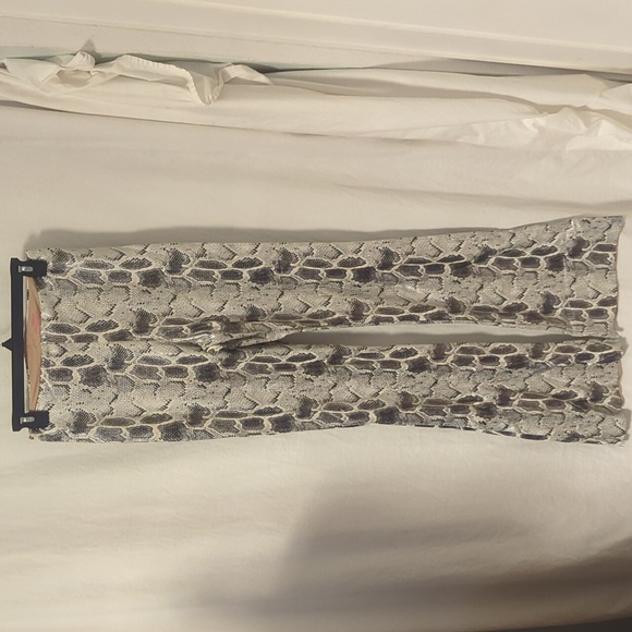 NWT Commando snake faux leather flare pants - Picture 2 of 11